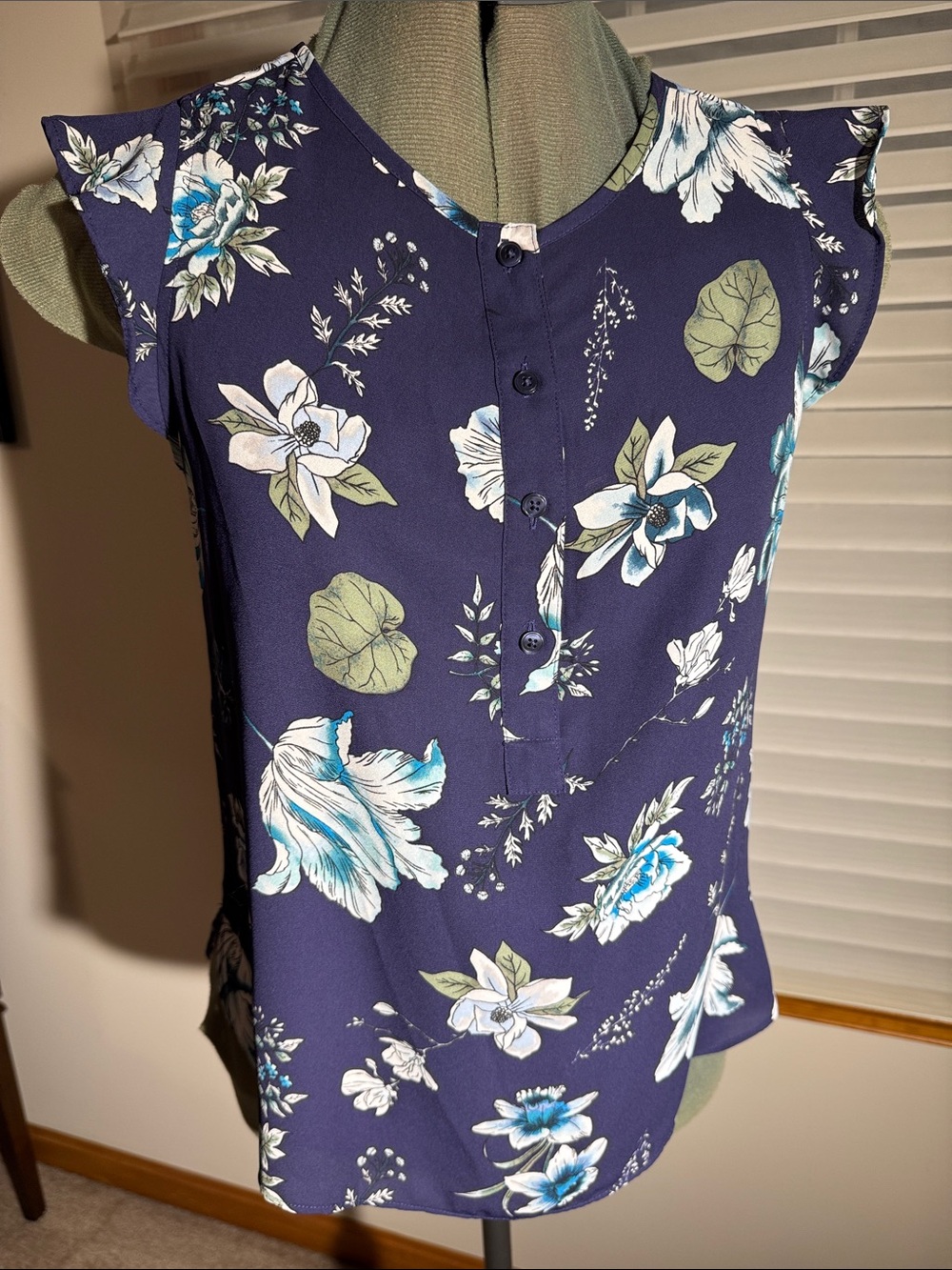 LOFT Navy Floral Cap-Sleeve Button-Front Blouse